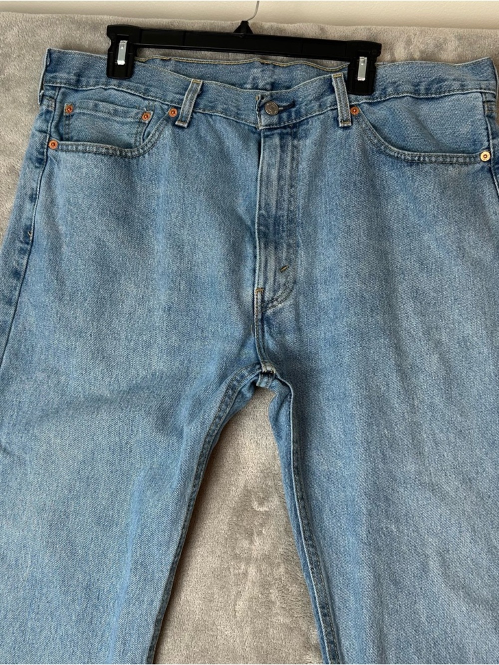 LEVI'S 505 Regular Fit Straight Leg Jeans Men’s 40x29 Light Wash Cotton Denim - Picture 4 of 16